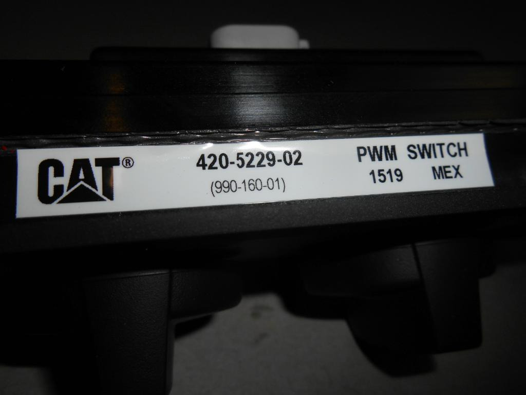 Caterpillar 4205229 - Gösterge panosu - İş makinaları: fotoğraf 5 Caterpillar 4205229 - Gösterge panosu - İş makinaları: fotoğraf 5