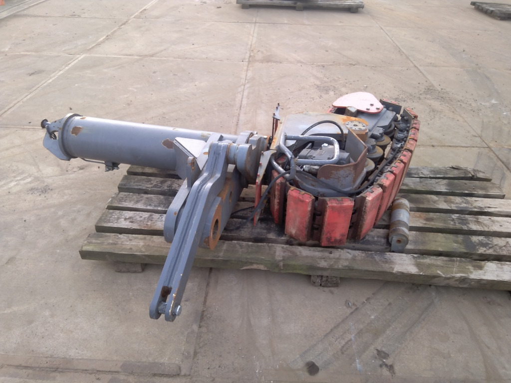 Dynapac PL1000F - - Yürüyüş takımı parçaları - İş makinaları: fotoğraf 3 Dynapac PL1000F - - Yürüyüş takımı parçaları - İş makinaları: fotoğraf 3