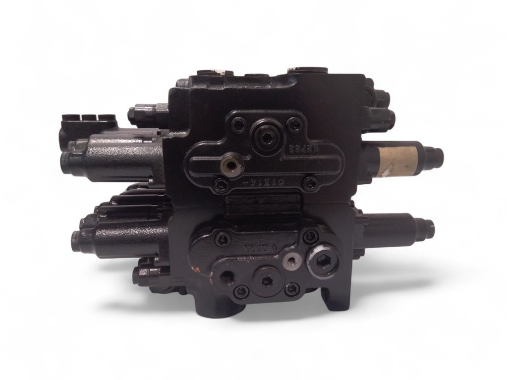 Kobelco YN30V00089F2 - KMX15YC/B44045B - Hidrolik Valf - İş makinaları: fotoğraf 4 Kobelco YN30V00089F2 - KMX15YC/B44045B - Hidrolik Valf - İş makinaları: fotoğraf 4