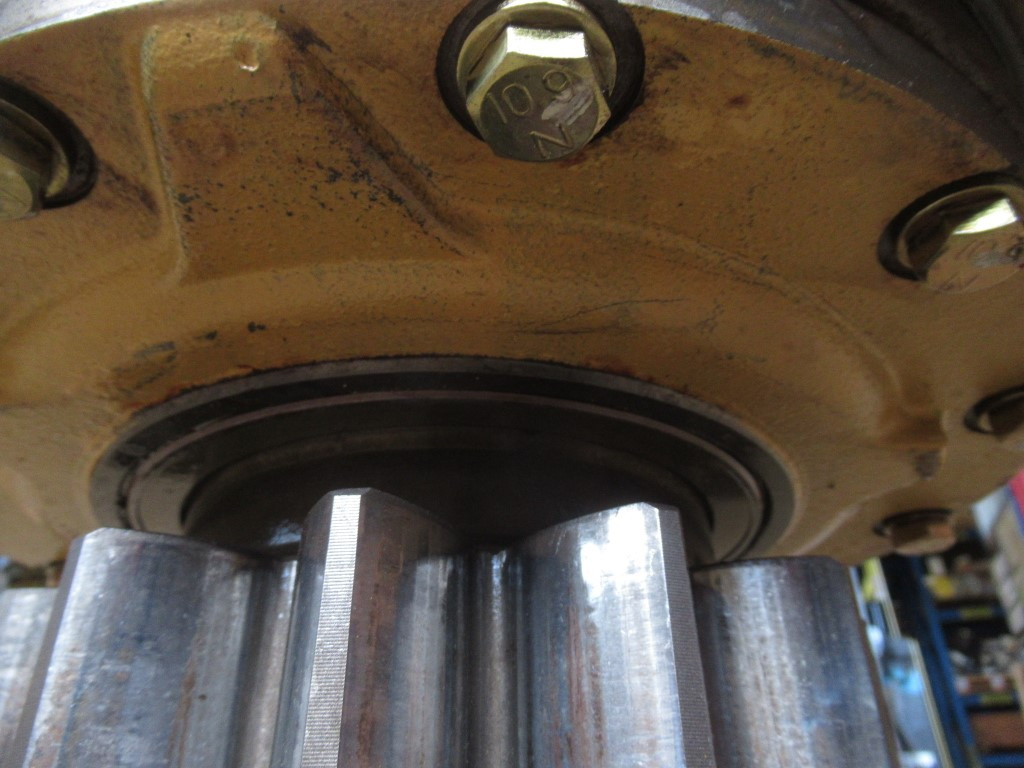 Komatsu 209-26-00040 - Dönüş motoru - İş makinaları: fotoğraf 4 Komatsu 209-26-00040 - Dönüş motoru - İş makinaları: fotoğraf 4