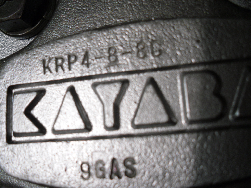 New Holland 157582028 - Hidrolik güçlendirici pompası - İş makinaları: fotoğraf 3 New Holland 157582028 - Hidrolik güçlendirici pompası - İş makinaları: fotoğraf 3