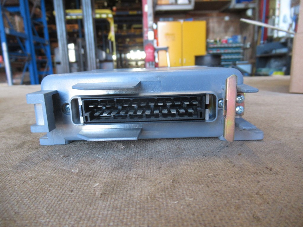 O&K EDC1.0 - - Yönetim bloku - İş makinaları: fotoğraf 2 O&K EDC1.0 - - Yönetim bloku - İş makinaları: fotoğraf 2