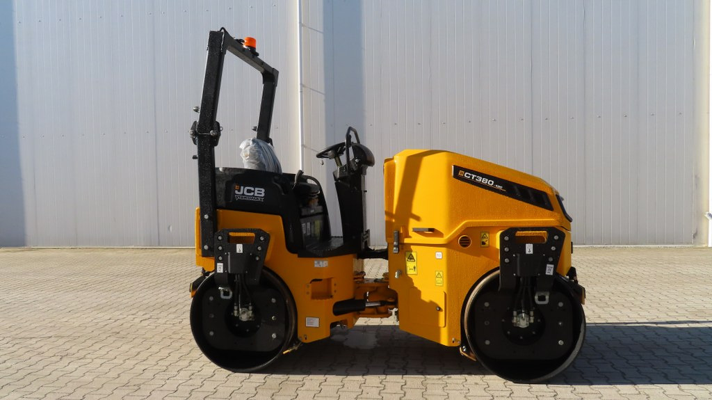 JCB CT380-130 - Yol silindiri: fotoğraf 1 JCB CT380-130 - Yol silindiri: fotoğraf 1