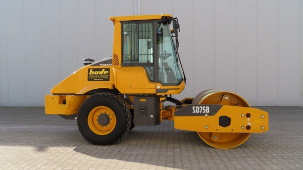 Volvo SD 75 B - Kompaktör: fotoğraf 1 Volvo SD 75 B - Kompaktör: fotoğraf 1