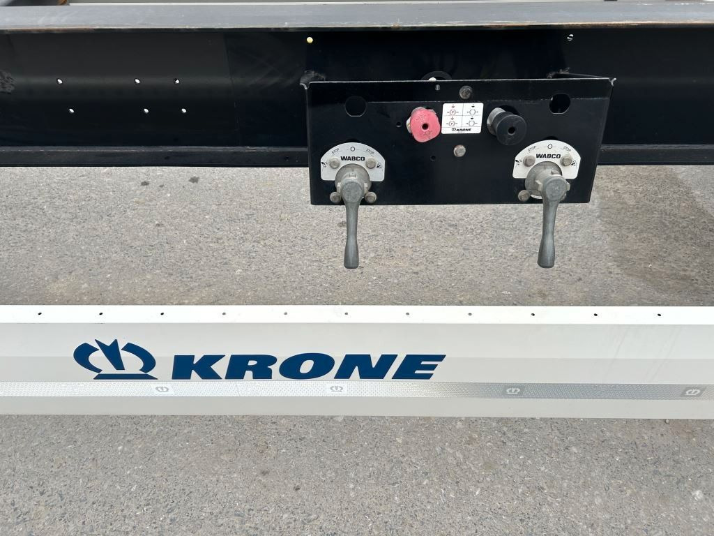 Yeni Konteynır taşıyıcı/ Yedek karoser römork Krone 2 Achswechselfahrgestell, Typ: AZW 18 eL3B9: fotoğraf 10 Yeni Konteynır taşıyıcı/ Yedek karoser römork Krone 2 Achswechselfahrgestell, Typ: AZW 18 eL3B9: fotoğraf 10