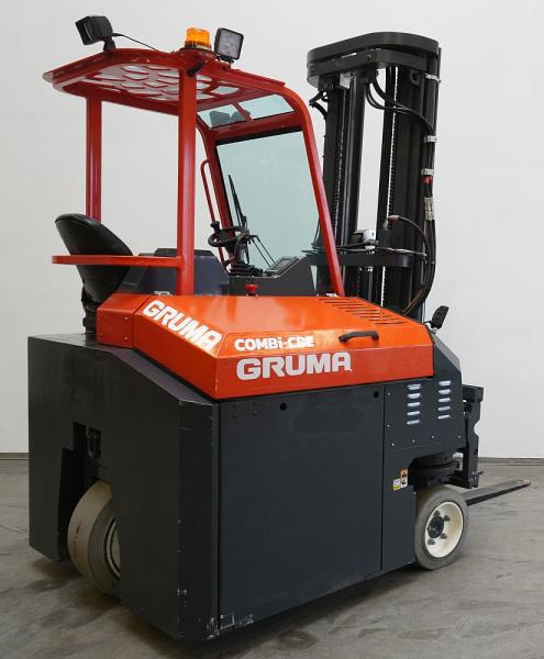 Combilift CBE3000 - 4 yönlü reach truck: fotoğraf 2 Combilift CBE3000 - 4 yönlü reach truck: fotoğraf 2