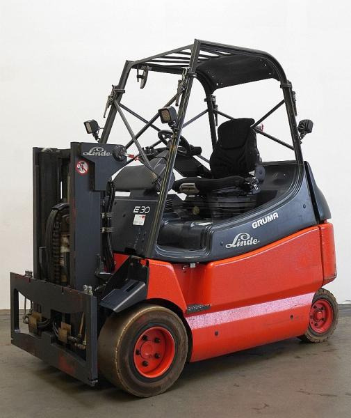 Linde E 30/600 336-02 - Elektrikli forklift: fotoğraf 1 Linde E 30/600 336-02 - Elektrikli forklift: fotoğraf 1
