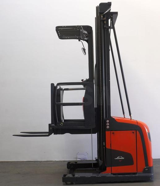 Linde V 48 5213 - Sipariş hazırlama makinası: fotoğraf 4 Linde V 48 5213 - Sipariş hazırlama makinası: fotoğraf 4