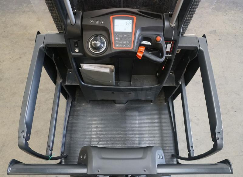 Linde V 48 5213 - Sipariş hazırlama makinası: fotoğraf 4 Linde V 48 5213 - Sipariş hazırlama makinası: fotoğraf 4