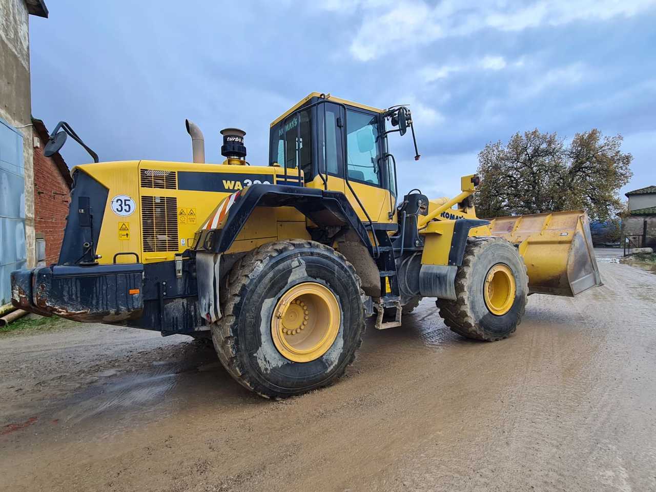 KOMATSU WA380.6 - Tekerlekli yükleyici: fotoğraf 1 KOMATSU WA380.6 - Tekerlekli yükleyici: fotoğraf 1