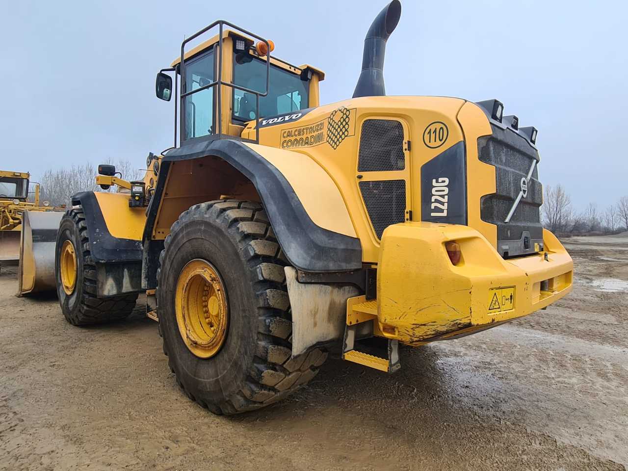VOLVO L220G - Tekerlekli yükleyici: fotoğraf 2 VOLVO L220G - Tekerlekli yükleyici: fotoğraf 2