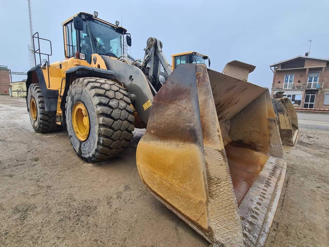 VOLVO L220G - Tekerlekli yükleyici: fotoğraf 1 VOLVO L220G - Tekerlekli yükleyici: fotoğraf 1
