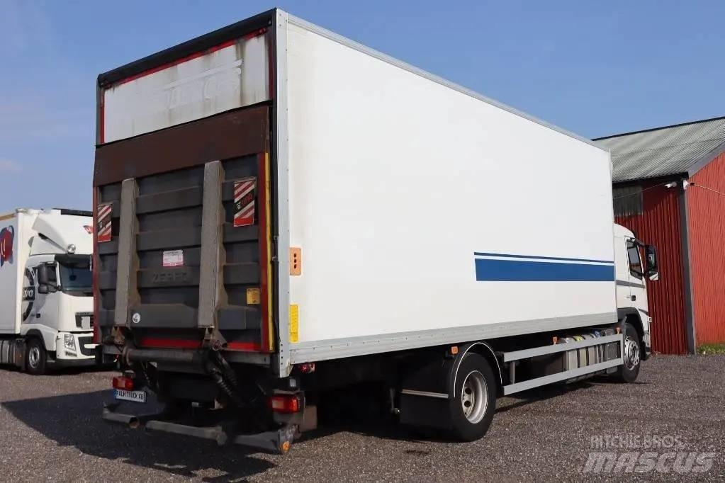 Volvo FM 4X2 Serie 7152 - Kapalı kasa kamyon: fotoğraf 4 Volvo FM 4X2 Serie 7152 - Kapalı kasa kamyon: fotoğraf 4
