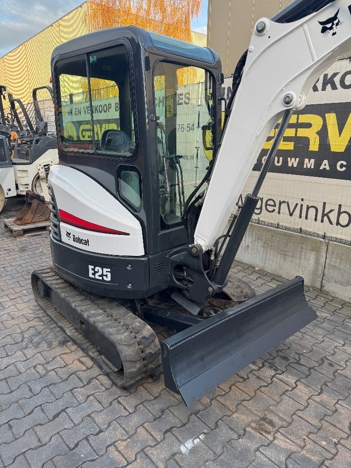 Bobcat E25 - Mini ekskavatör: fotoğraf 5 Bobcat E25 - Mini ekskavatör: fotoğraf 5
