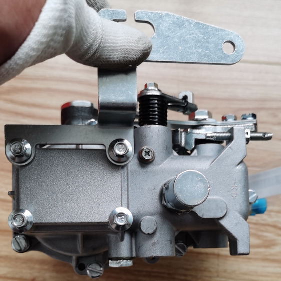 Qingdao Promising Changchai Genuine Fuel Injection Pump - Yakıt pompasi - Tekerlekli yükleyici: fotoğraf 5 Qingdao Promising Changchai Genuine Fuel Injection Pump - Yakıt pompasi - Tekerlekli yükleyici: fotoğraf 5