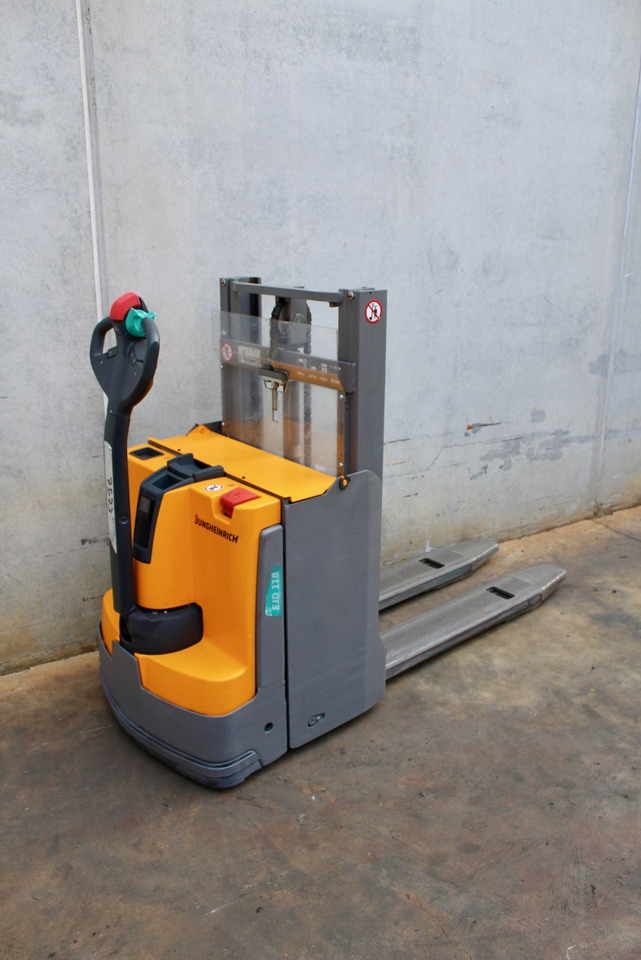 Jungheinrich EJD 118 166 ZT - Istif makinası: fotoğraf 3 Jungheinrich EJD 118 166 ZT - Istif makinası: fotoğraf 3