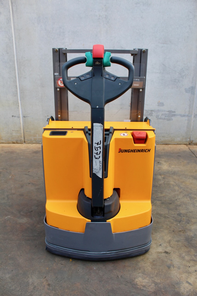 Jungheinrich EJD 118 166 ZT - Istif makinası: fotoğraf 5 Jungheinrich EJD 118 166 ZT - Istif makinası: fotoğraf 5