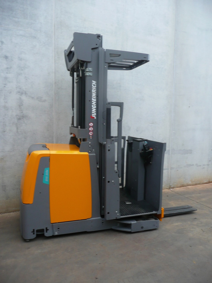 Jungheinrich EKS 310s Z+F 350 ZT - Sipariş hazırlama makinası: fotoğraf 2 Jungheinrich EKS 310s Z+F 350 ZT - Sipariş hazırlama makinası: fotoğraf 2