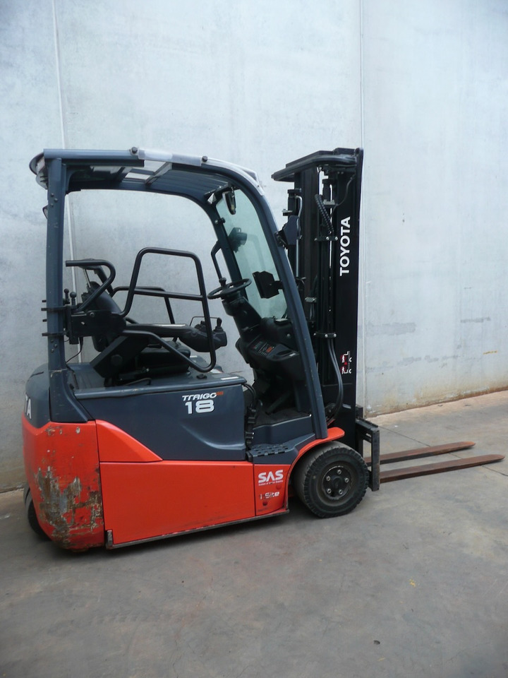 Toyota 8FBE18T - Elektrikli forklift: fotoğraf 2 Toyota 8FBE18T - Elektrikli forklift: fotoğraf 2