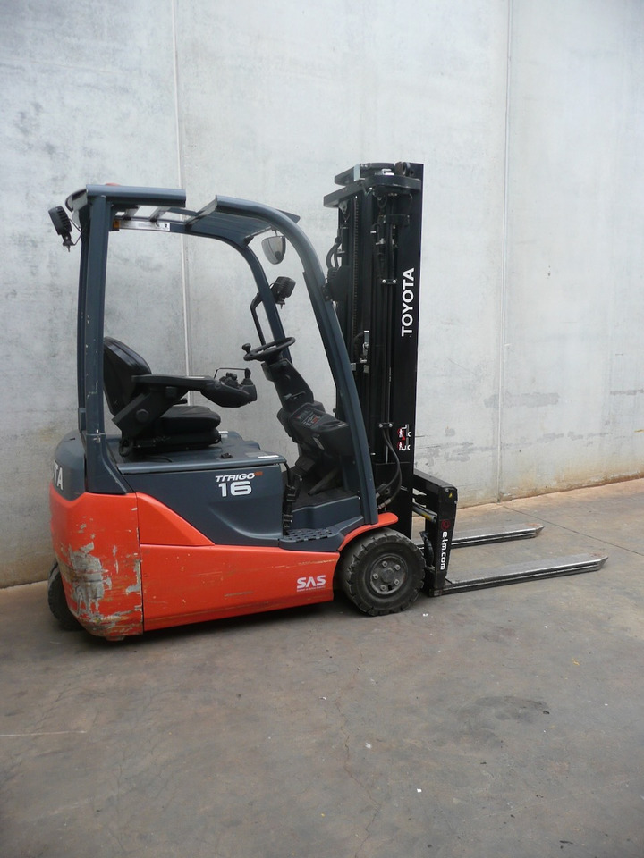 Toyota 8FBEK16T - Elektrikli forklift: fotoğraf 2 Toyota 8FBEK16T - Elektrikli forklift: fotoğraf 2