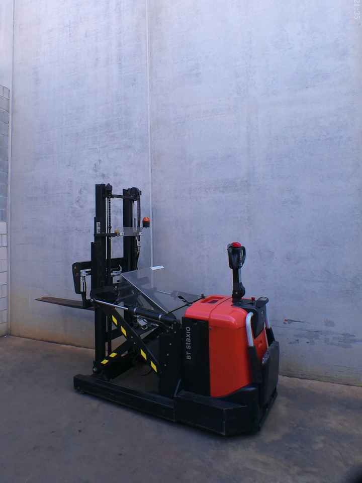 Toyota SPE 120 XR - Istif makinası: fotoğraf 1 Toyota SPE 120 XR - Istif makinası: fotoğraf 1