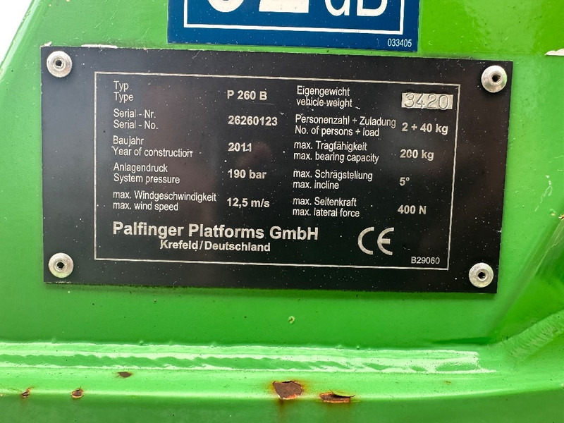 Palfinger P 260 B op Nissan Cabstar - Araç üzerine platform: fotoğraf 4 Palfinger P 260 B op Nissan Cabstar - Araç üzerine platform: fotoğraf 4