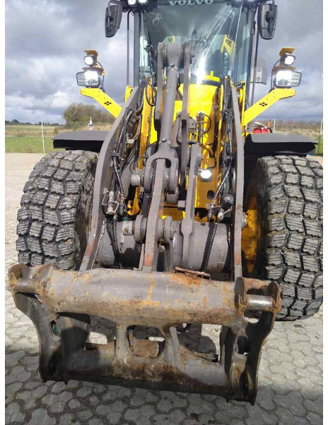Volvo L 70 H - Tekerlekli yükleyici: fotoğraf 4 Volvo L 70 H - Tekerlekli yükleyici: fotoğraf 4