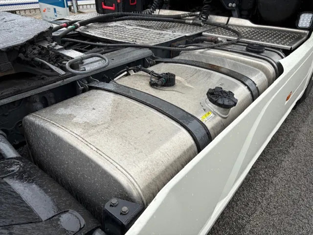 Çekici DAF XF 480 4x2 Euro6 SSC 2-tanks PTO Hydraulic feedpump MOT 03-2026: fotoğraf 11
