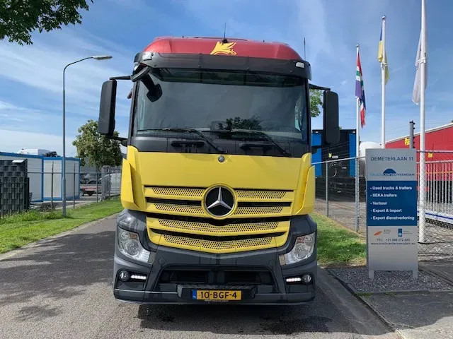 Mercedes-Benz Actros 1840 Euro 6 streamspace - Çekici: fotoğraf 2 Mercedes-Benz Actros 1840 Euro 6 streamspace - Çekici: fotoğraf 2