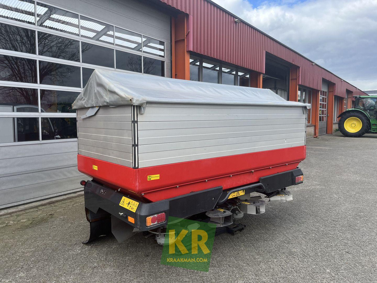 Exacta TL Kverneland - Gübre serpme makinesi: fotoğraf 1 Exacta TL Kverneland - Gübre serpme makinesi: fotoğraf 1