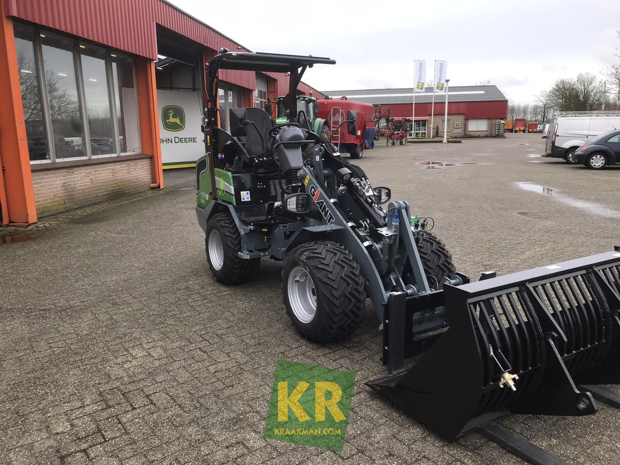 G2700E Giant - Belden kırmalı yükleyici: fotoğraf 3 G2700E Giant - Belden kırmalı yükleyici: fotoğraf 3