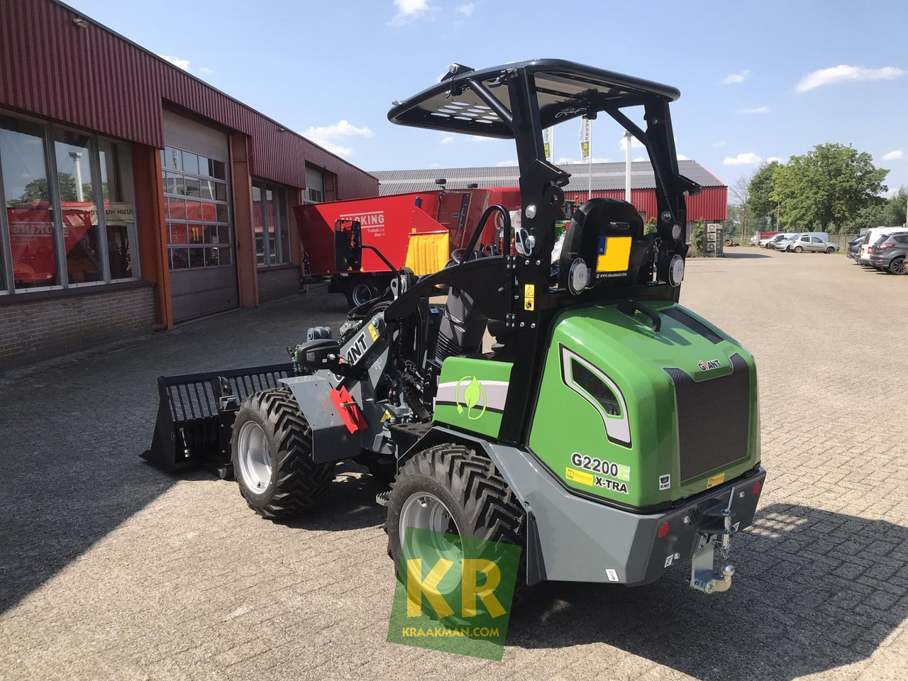 Giant G2200E - Belden kırmalı yükleyici: fotoğraf 4 Giant G2200E - Belden kırmalı yükleyici: fotoğraf 4