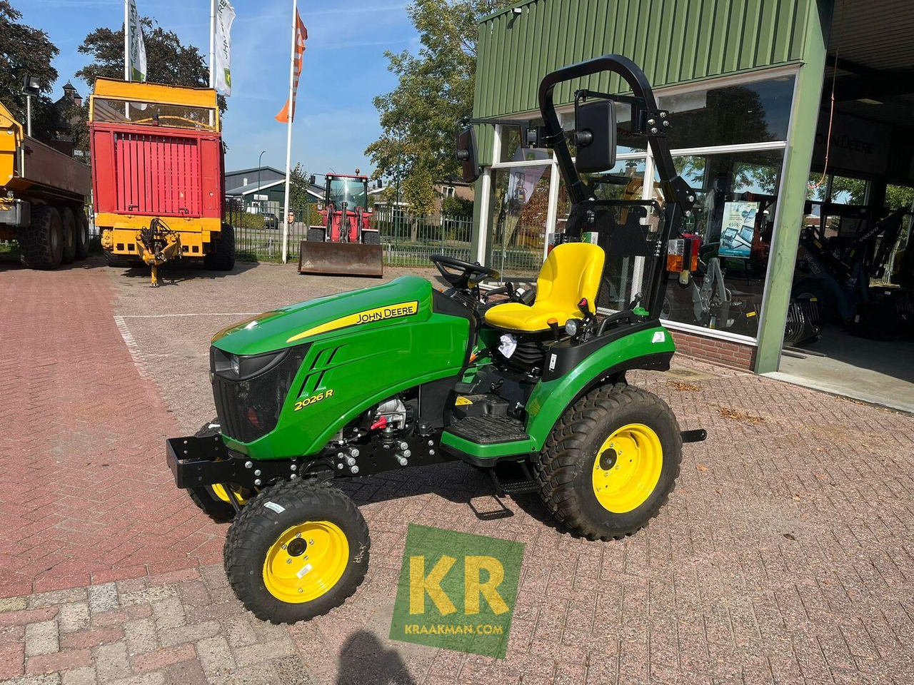 John Deere 2026R  - Küçük traktör: fotoğraf 1 John Deere 2026R  - Küçük traktör: fotoğraf 1