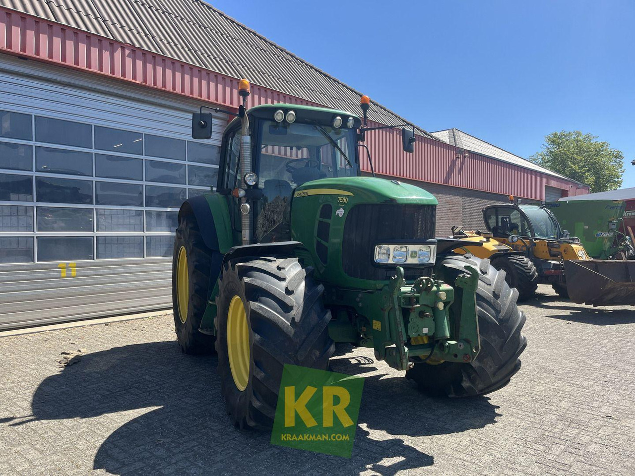 John Deere 7530 PREMIUM - Traktör: fotoğraf 2 John Deere 7530 PREMIUM - Traktör: fotoğraf 2
