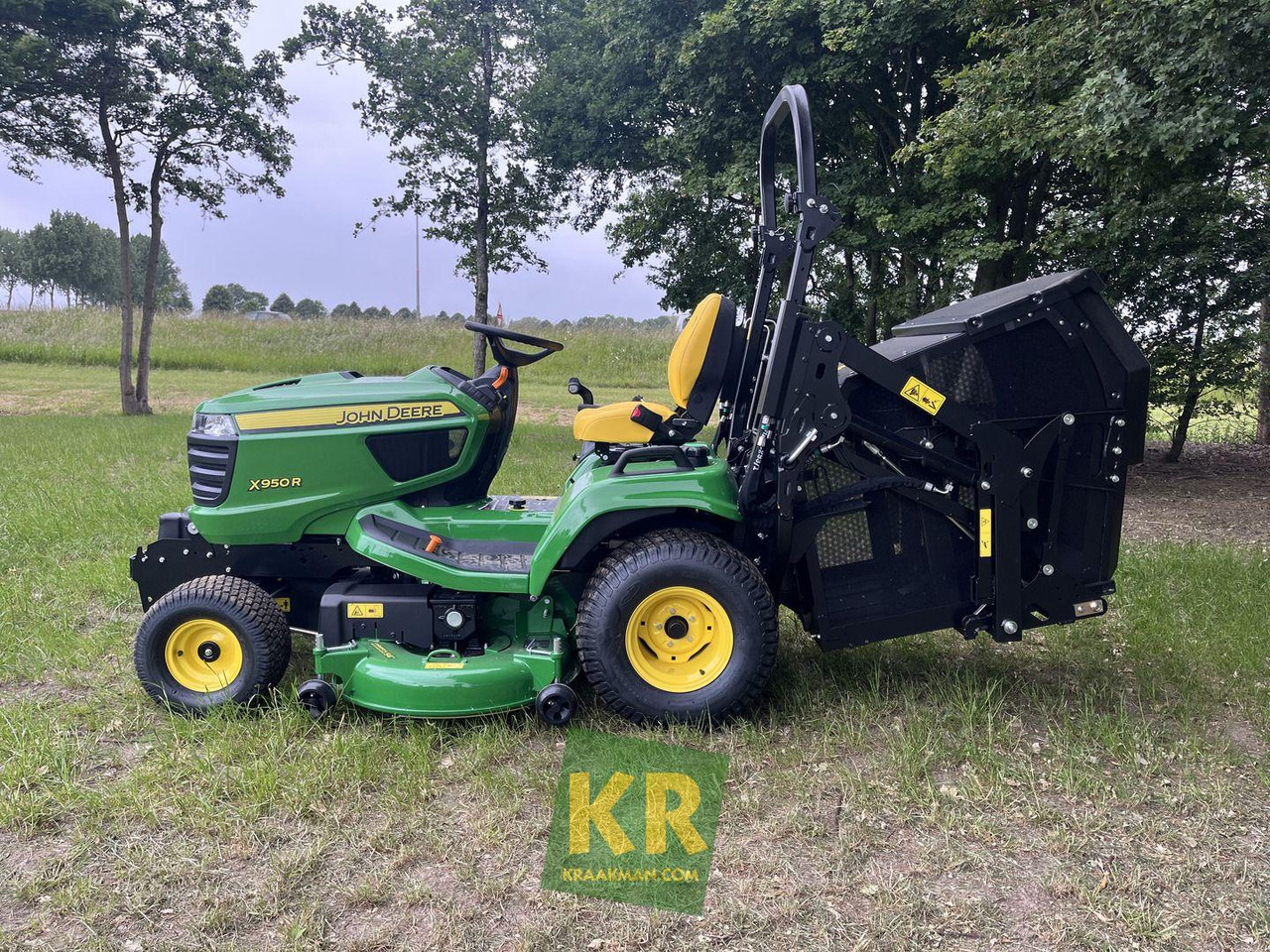 John Deere X950R - Çim biçme makinesi: fotoğraf 4 John Deere X950R - Çim biçme makinesi: fotoğraf 4