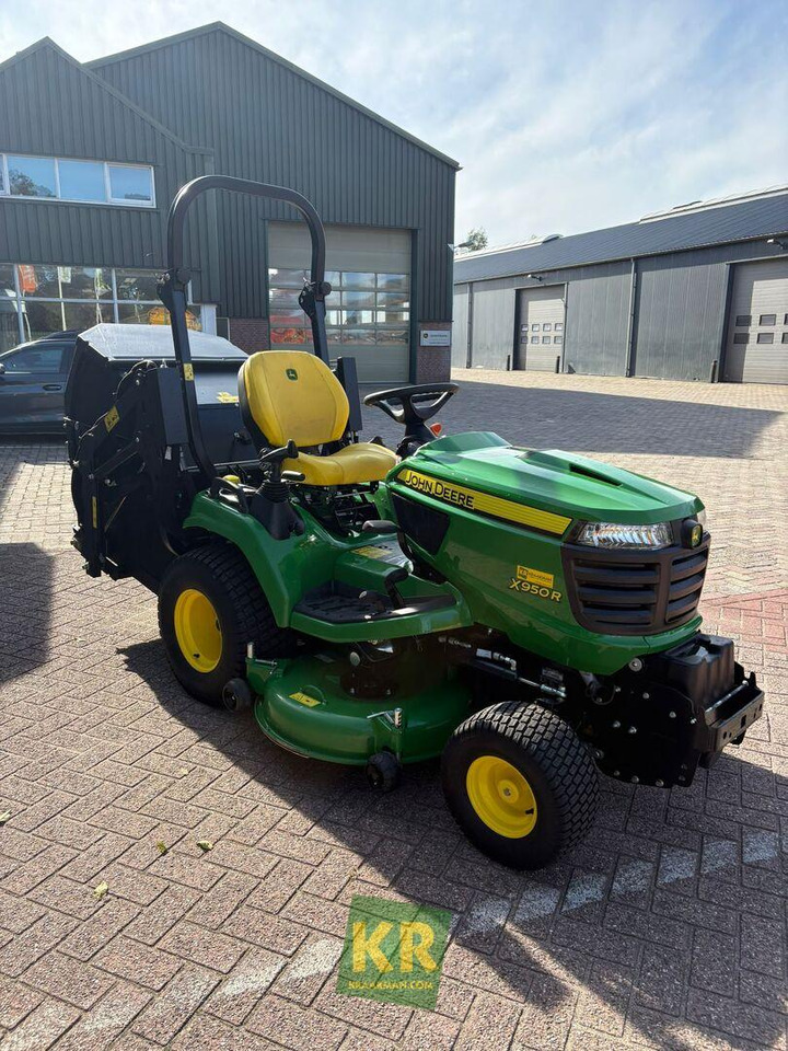 John Deere X950R - Çim biçme makinesi: fotoğraf 3 John Deere X950R - Çim biçme makinesi: fotoğraf 3