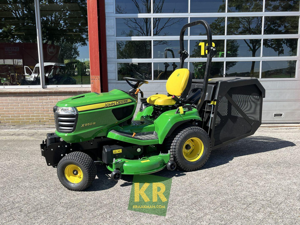 John Deere X950R - Çim biçme makinesi: fotoğraf 1 John Deere X950R - Çim biçme makinesi: fotoğraf 1