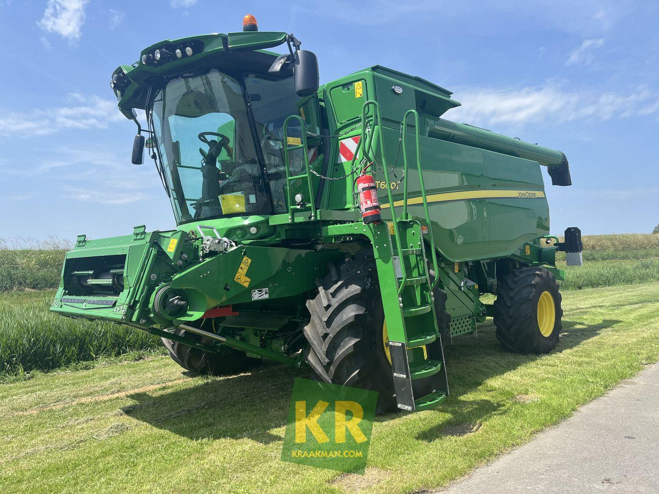 T660 John Deere - Biçerdöver: fotoğraf 1 T660 John Deere - Biçerdöver: fotoğraf 1