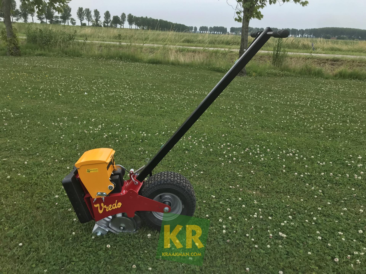 Turf Buddy Vredo - Toprak işleme makinesi: fotoğraf 1 Turf Buddy Vredo - Toprak işleme makinesi: fotoğraf 1