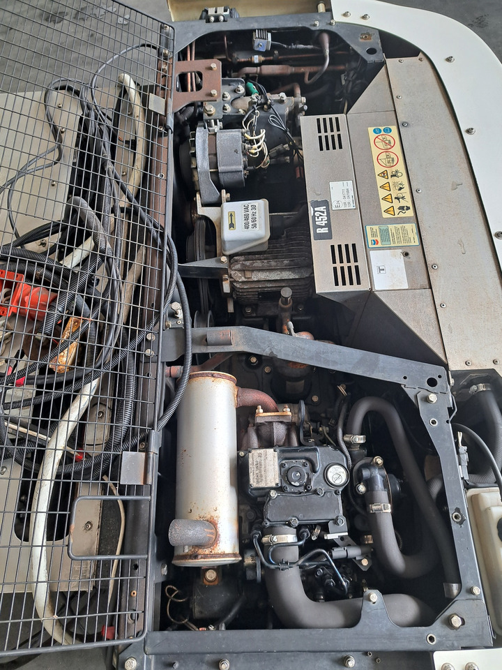 Thermo King T-500 S/N : GLW1117720 - Refrijeratör: fotoğraf 4 Thermo King T-500 S/N : GLW1117720 - Refrijeratör: fotoğraf 4
