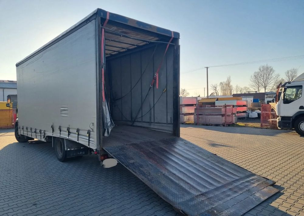 MAN LE 15 220 - Çekici kamyonu: fotoğraf 2 MAN LE 15 220 - Çekici kamyonu: fotoğraf 2