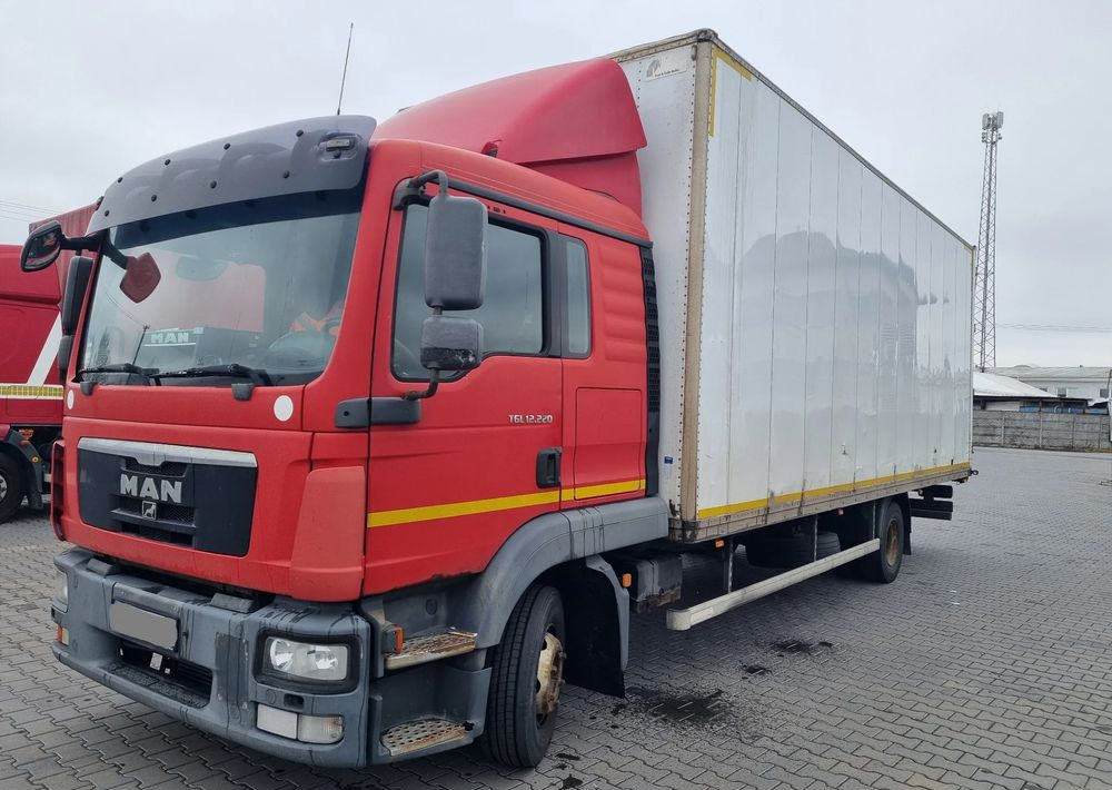 MAN TGL 12 220 - Kapalı kasa kamyon: fotoğraf 1 MAN TGL 12 220 - Kapalı kasa kamyon: fotoğraf 1