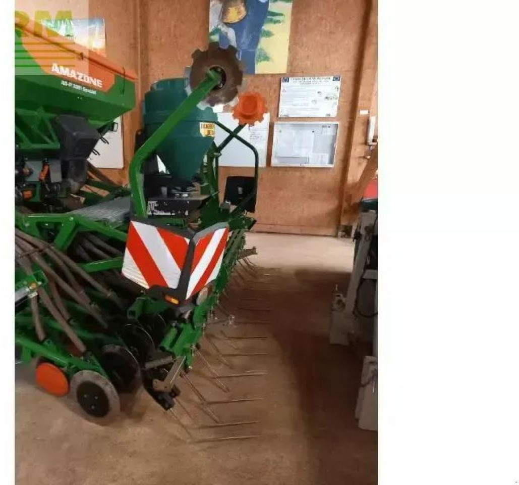 Amazone adp 3001 spec - Kombine ekim makinesi: fotoğraf 4 Amazone adp 3001 spec - Kombine ekim makinesi: fotoğraf 4