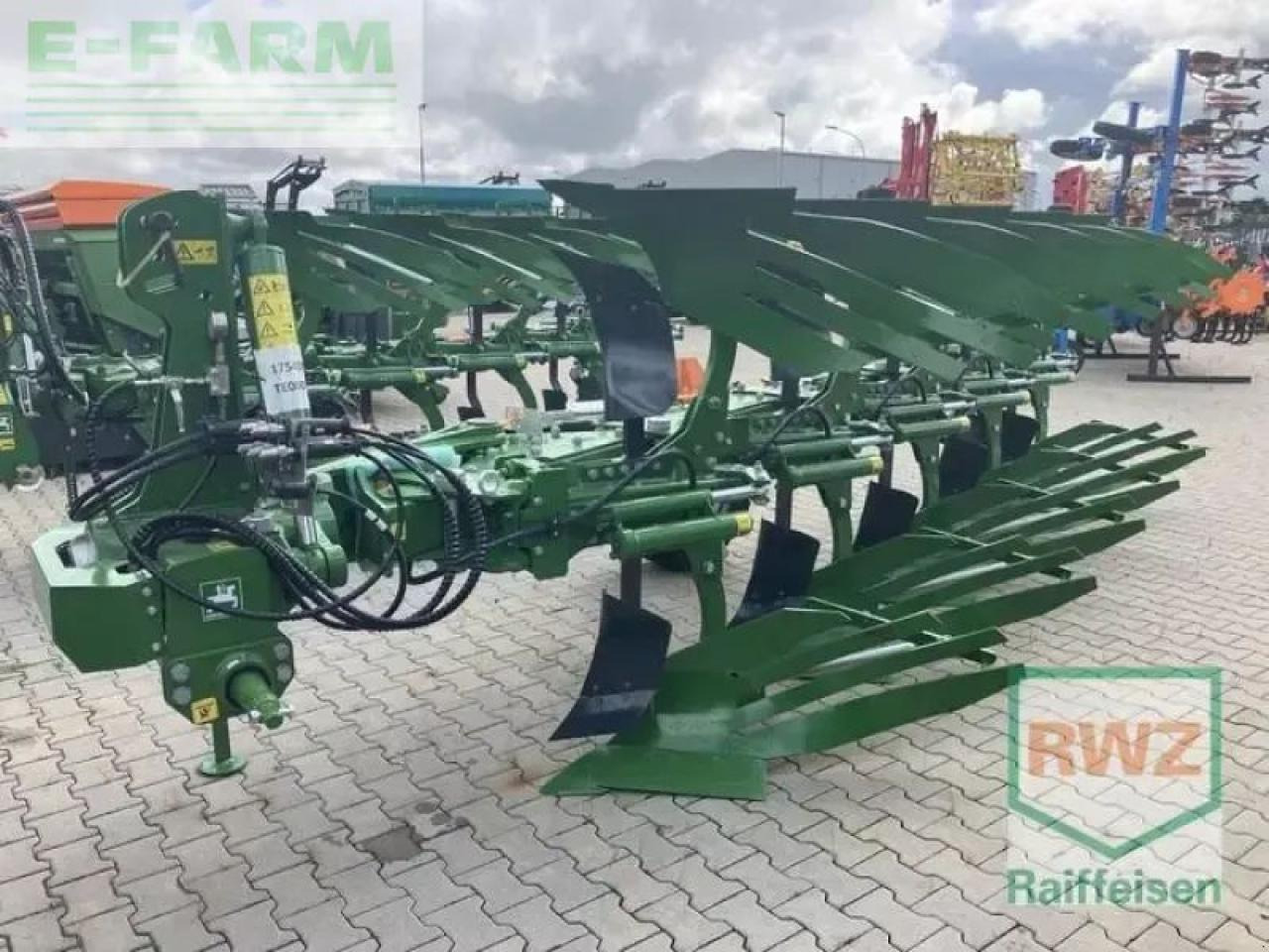 Amazone teres 300 v 5+0 100 - Pulluk: fotoğraf 1 Amazone teres 300 v 5+0 100 - Pulluk: fotoğraf 1