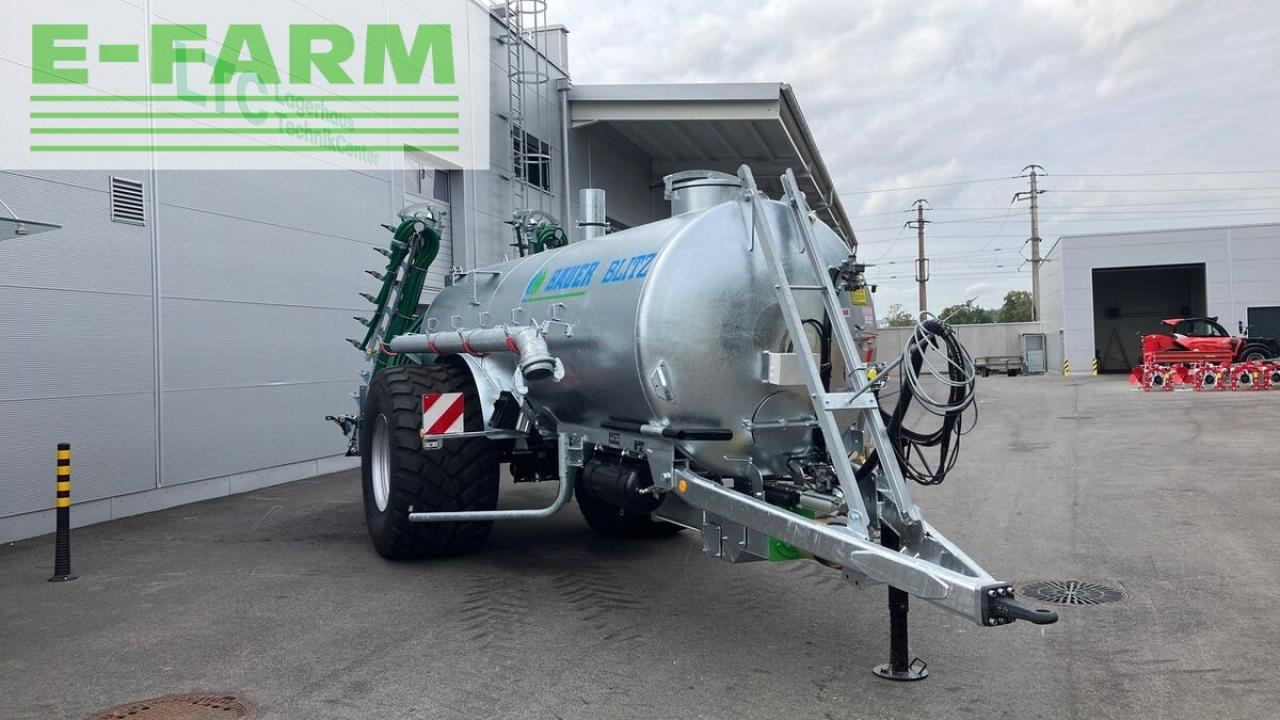 Bauer p 92 mit bomech up 10,5 schleppschuhverteiler - Sıvı gübre tankeri: fotoğraf 1 Bauer p 92 mit bomech up 10,5 schleppschuhverteiler - Sıvı gübre tankeri: fotoğraf 1