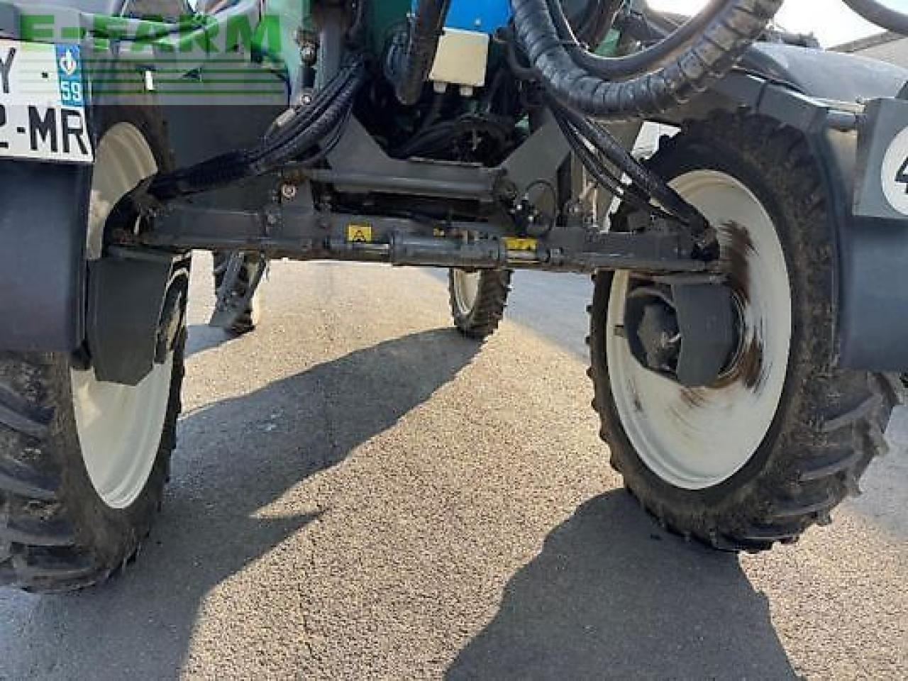 Berthoud raptor 3240 - Çekilir pülverizatör: fotoğraf 5 Berthoud raptor 3240 - Çekilir pülverizatör: fotoğraf 5