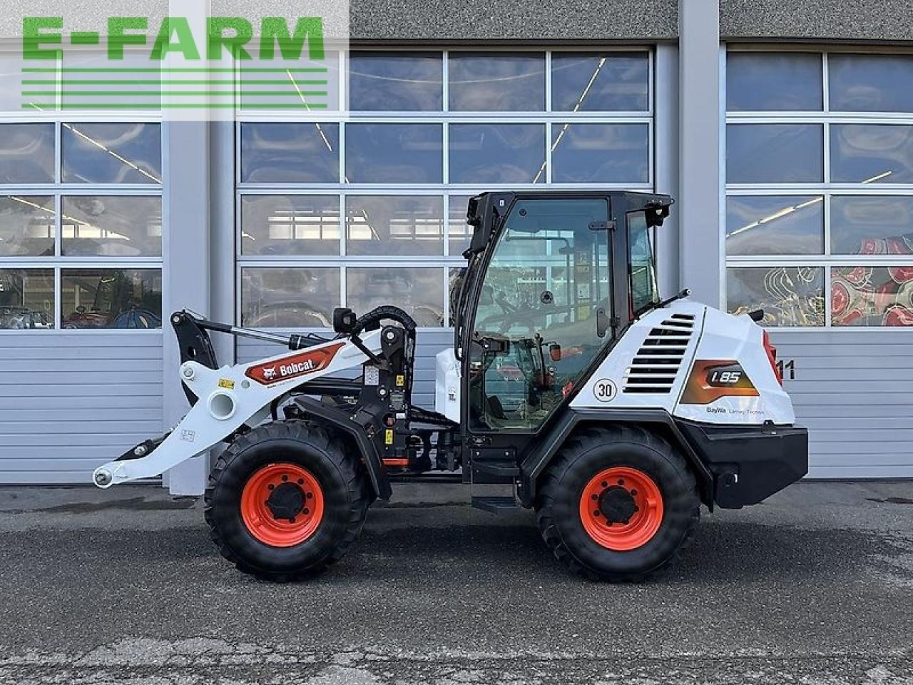 Bobcat l85e - Tekerlekli yükleyici: fotoğraf 1 Bobcat l85e - Tekerlekli yükleyici: fotoğraf 1
