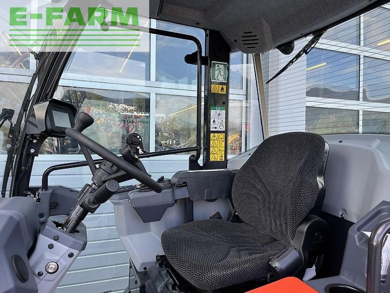 Tekerlekli yükleyici Bobcat l85e: fotoğraf 12