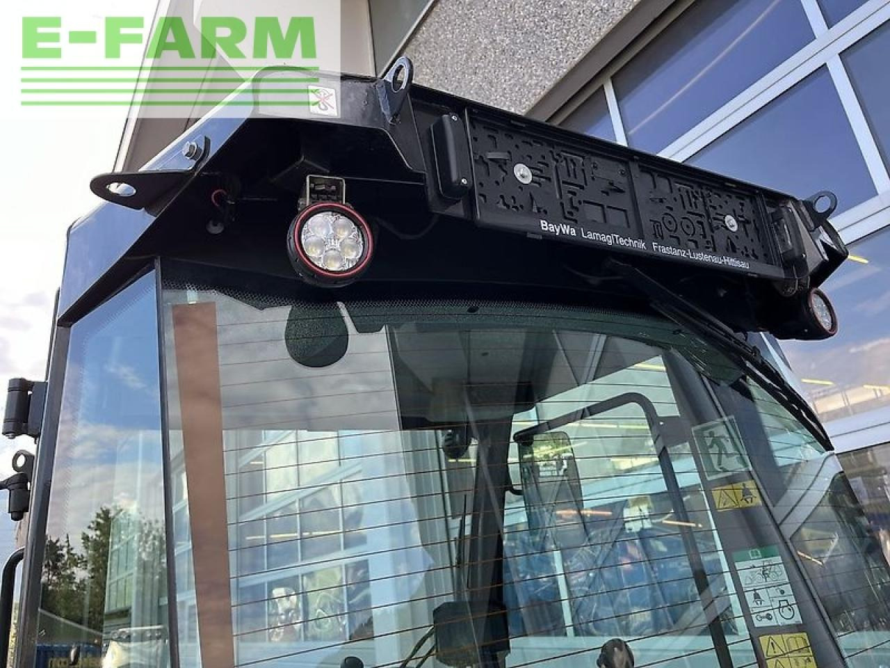 Tekerlekli yükleyici Bobcat l85e: fotoğraf 10