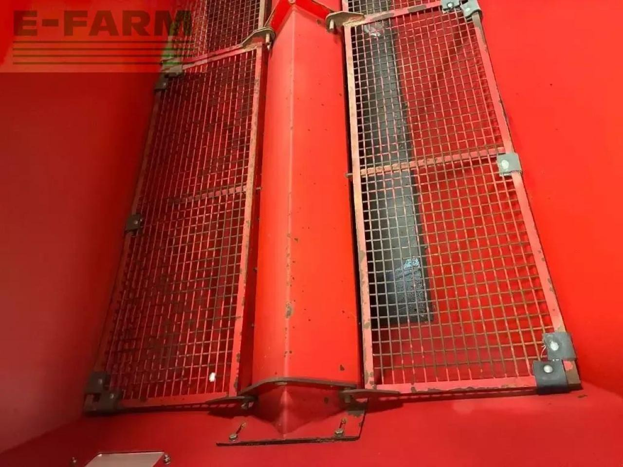 Bredal k 65 - Gübre serpme makinesi: fotoğraf 4 Bredal k 65 - Gübre serpme makinesi: fotoğraf 4
